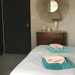 Vila Mediterranea Clim, Piscine, Cuisine D'ete *