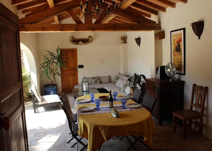 Mediterranea Clim, Piscine, Cuisine D'ete Вилла Пероль